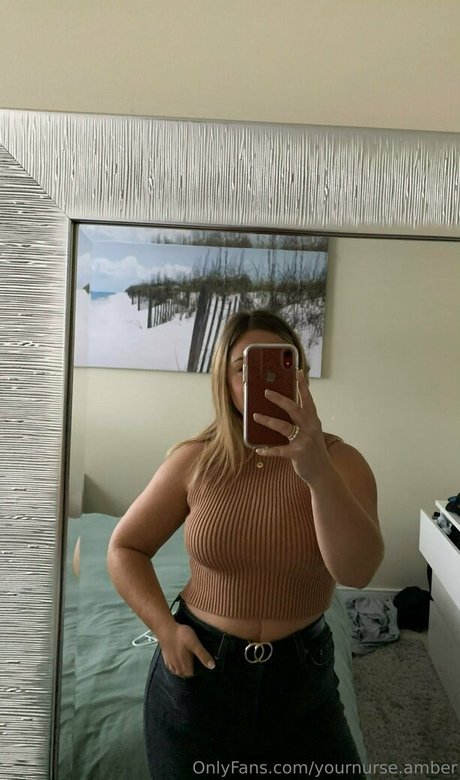 yournurse amber hot star img