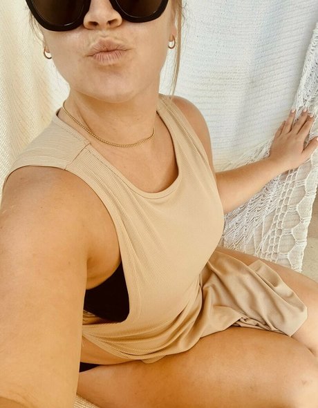 yournurse amber hot actress pic