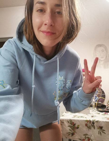 camomilleee model pornographic photos