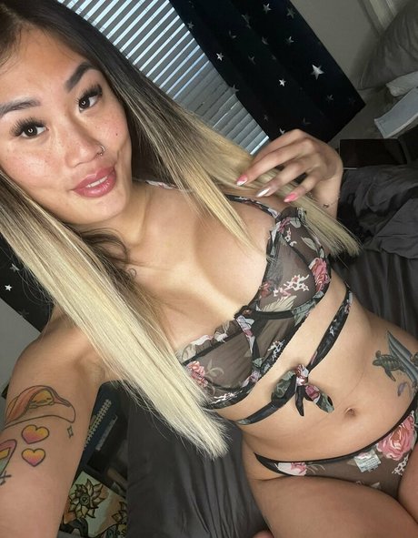 lolatessa star nudes img