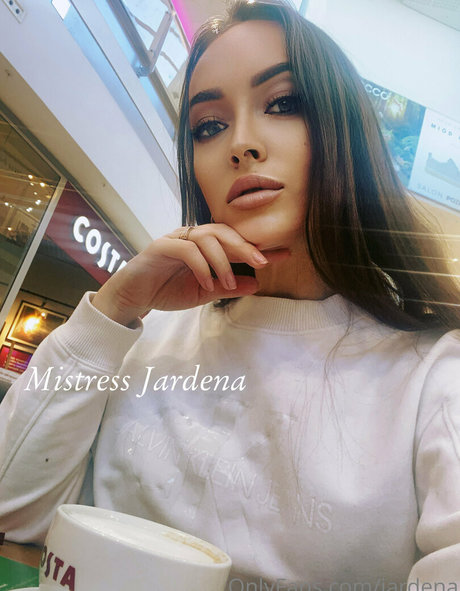 ladyjsinner pretty actress photos