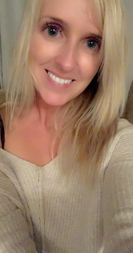 Bexwhitemodel naked pornstar gallery