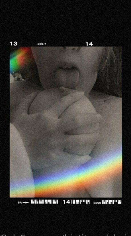 naked girls onlyfans xxx picture