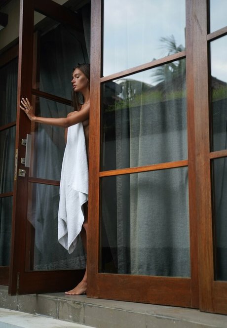 kate evans free free model img