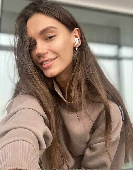 kate evans free erotic model galleries