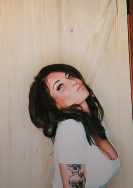 mature mom onlyfans art porn picture