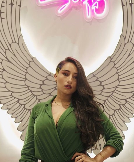 Maryory The Barber nice model photo