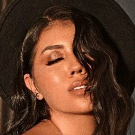 Charlote Rouge nudes model pictures