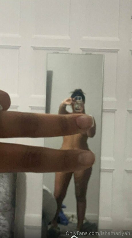 Isha Mariyah model hd images