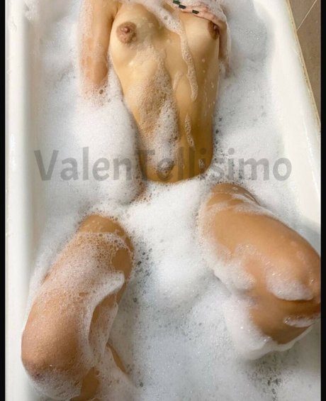 Valen Tellisimo xxx model pic