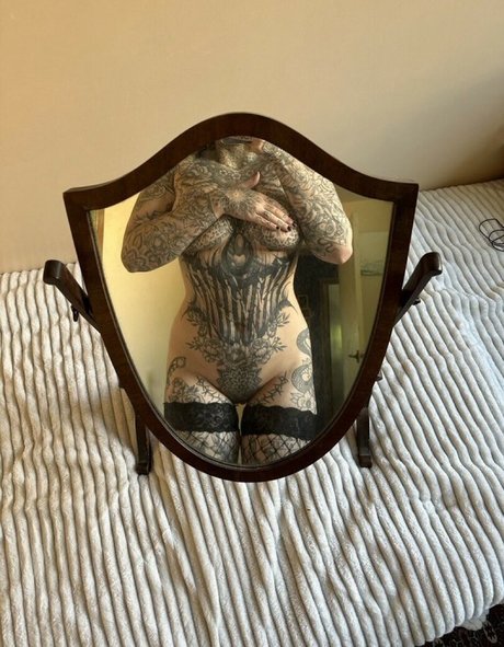 Teganleighofficial perfect actress pictures