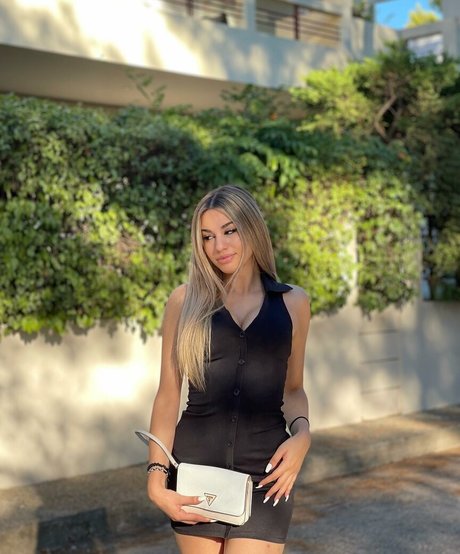 _dwwwra____ beautiful pornstar picture