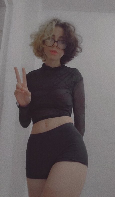 Danny Universe model pretty pic