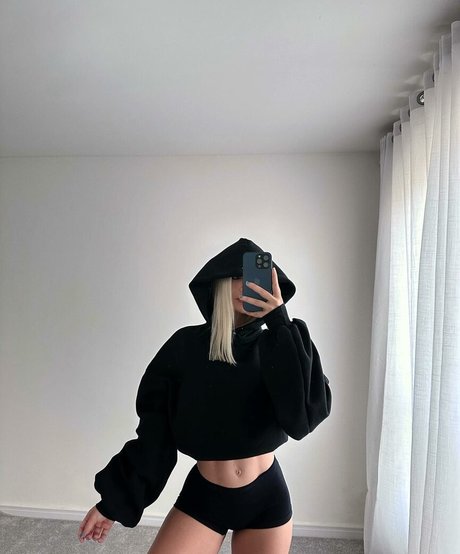 Dapariz pornstar hot pic