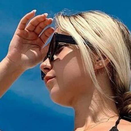 sweetest mila high quality actress images