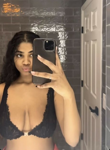 Sh33Natay pornstar pic