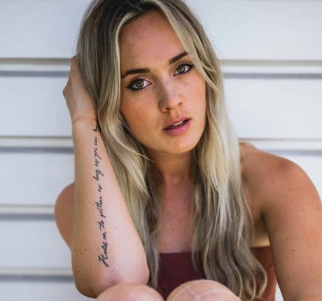 Sophia Scott star perfect gallery