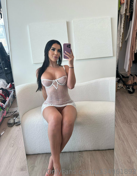 dessy girl star hd img