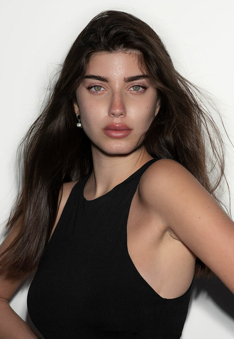 Noa Leibu hd actress photo