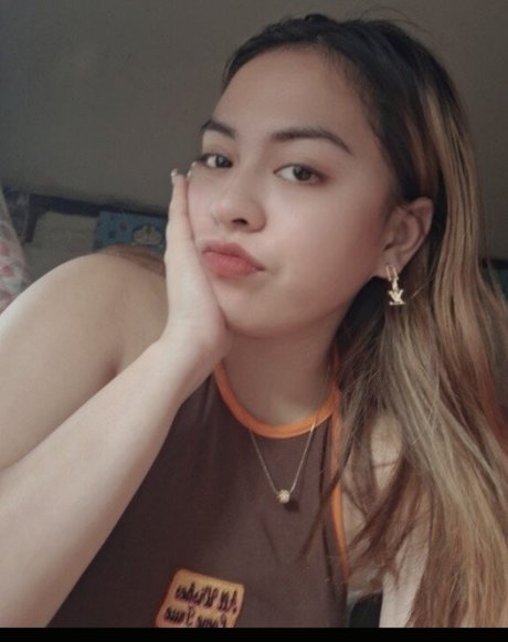 Katie Ackerman model erotic pic