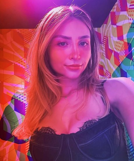 cheleche perfect model img