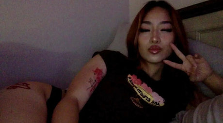 Harmonee Yang model nudes pics