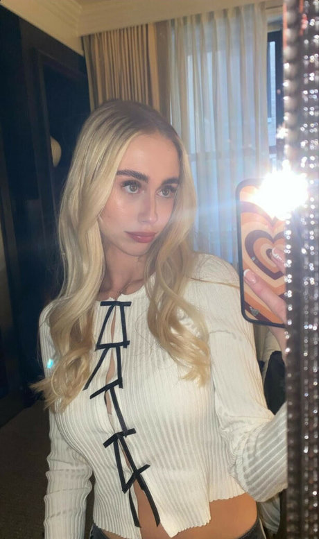 Jacboi y2k pornstar hot pictures