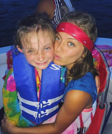 Logan Brickhouse pretty pornstar images