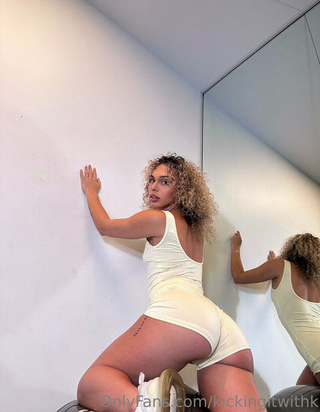 kyliezion sexy pornstar photos