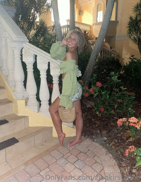 kyliezion pornstar free pictures