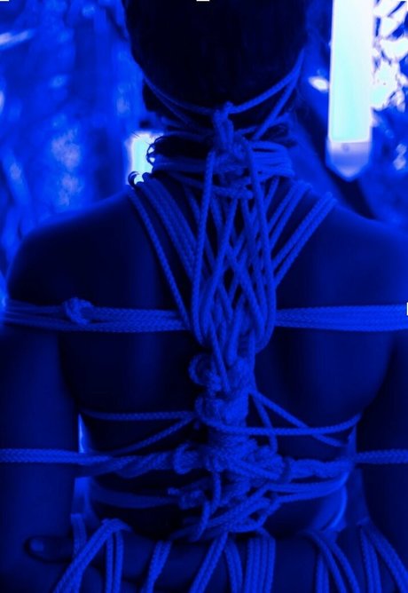 Abi Blue model porn pic