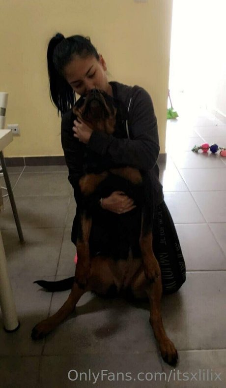 itsxlilix pornstar erotic gallery