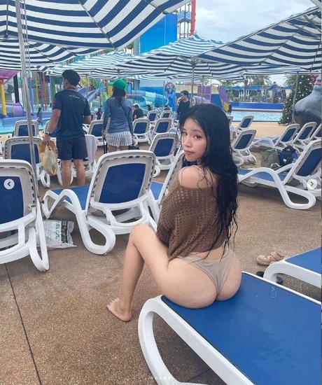 buncharean2 sex model pictures