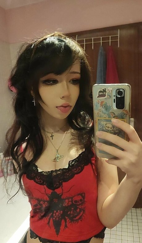 Haltsmanu high quality actress pictures