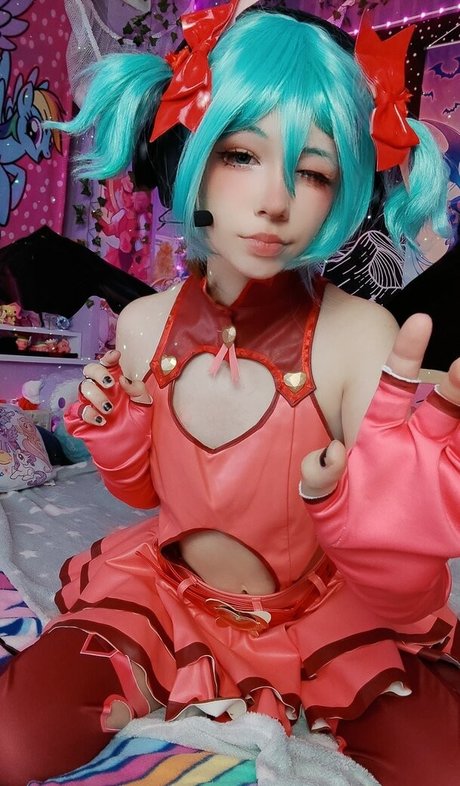 Haltsmanu porn star picture