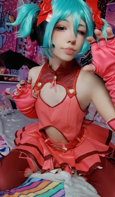 Haltsmanu hot star pictures