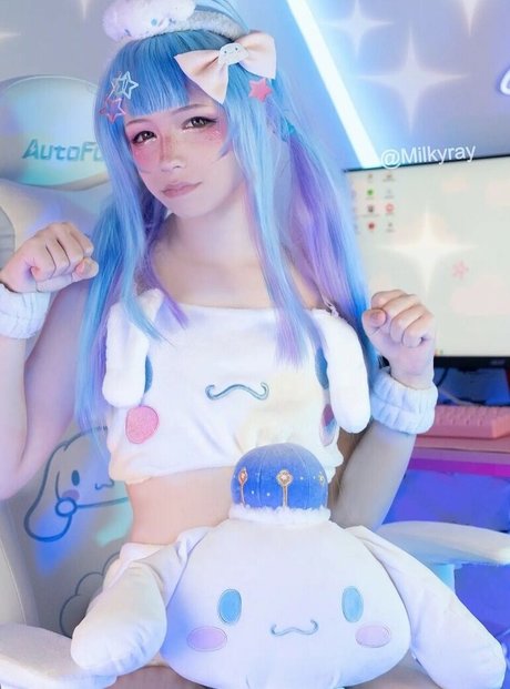 Haltsmanu sexy pornstar photo