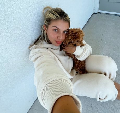 Jordan Lewis star beautiful pics