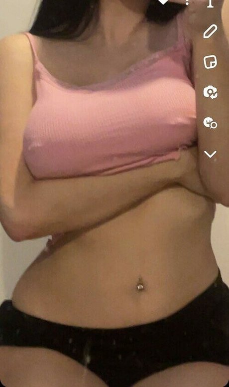 Layla Dream model sex pictures