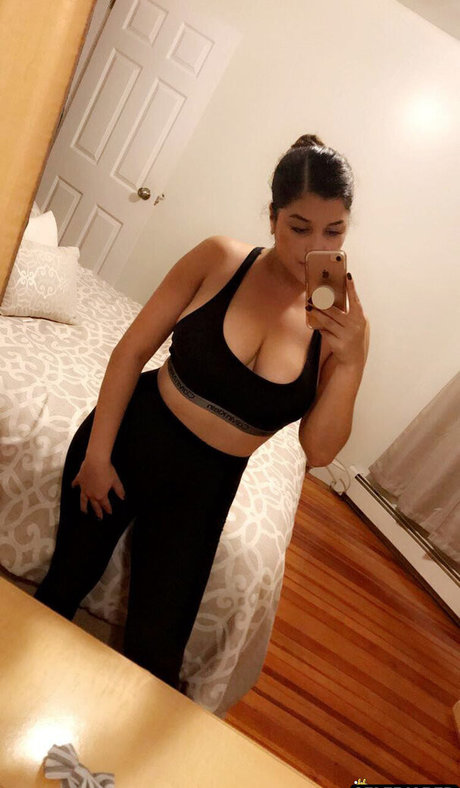 Rocio Aponte perfect actress pic