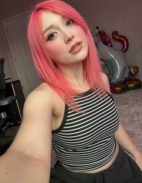 Itsqueenmanda pretty model img