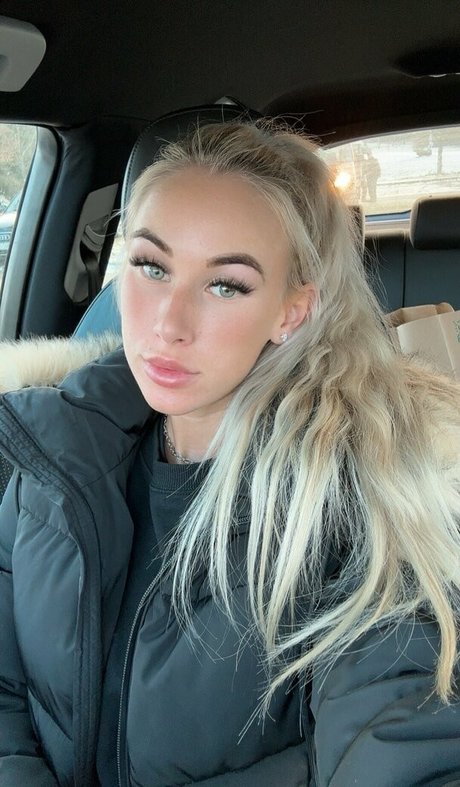 Gergye Krisztina_ star exclusive image