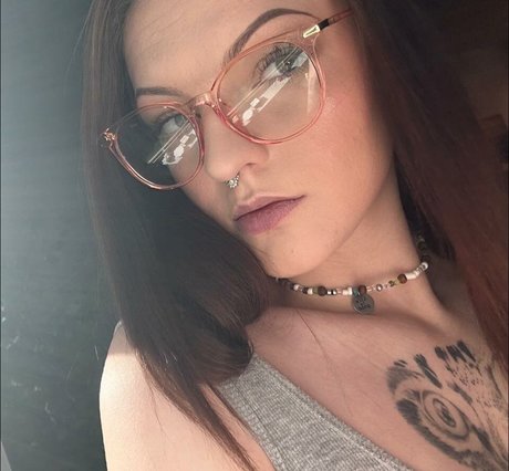 Rhiannon Jena star sex pics