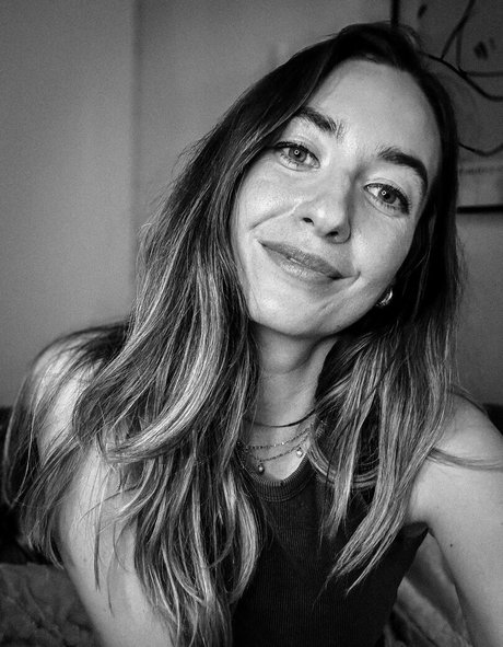 ElectricApril sexy star images