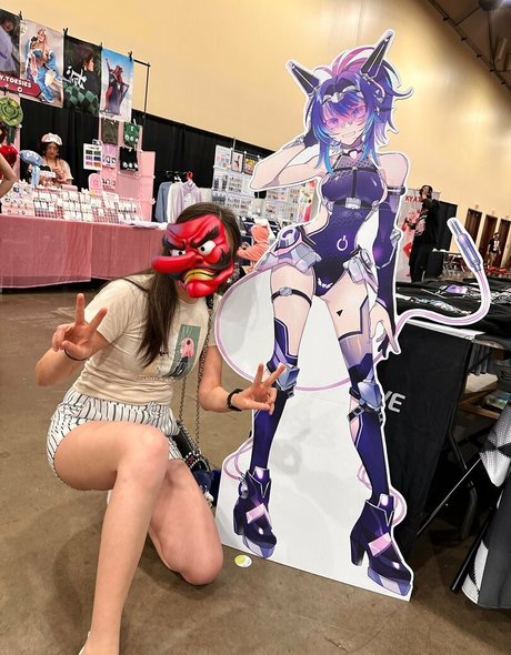 OniGiri xxx model pic