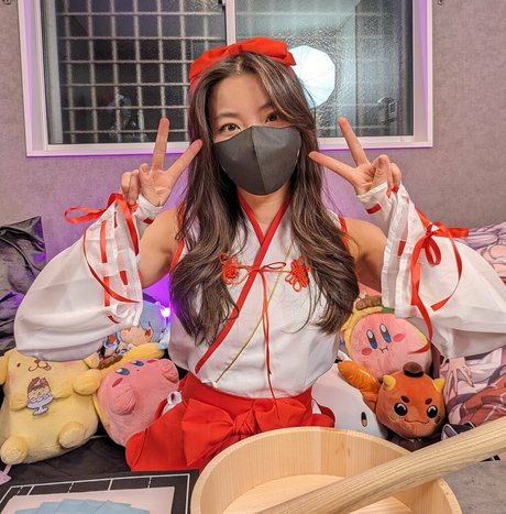 OniGiri pornstar adult photo