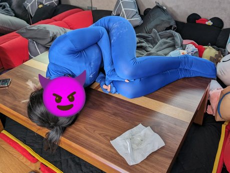 OniGiri hd pornstar pictures