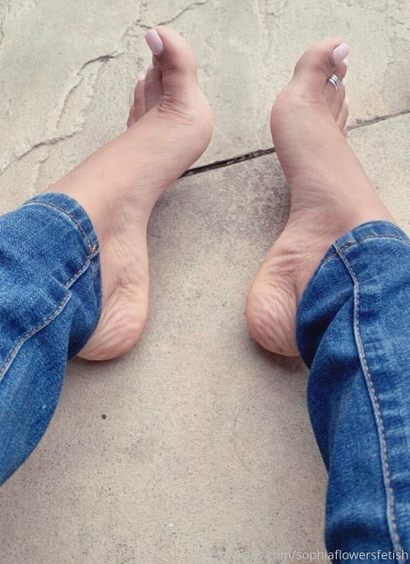 sophiatheminxfetish hot star pic