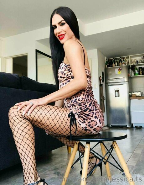 jessica ts porn model img