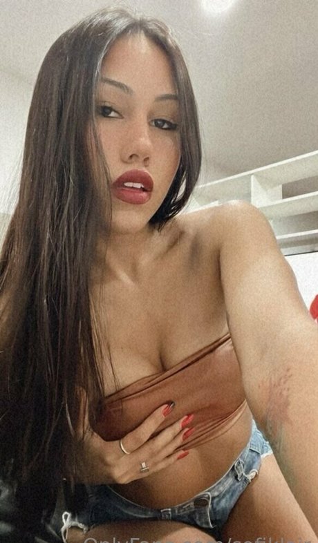 sofiklair star sexy pic